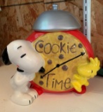 Peanuts Snoopy and Woodstock cookie time cookie jar