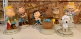 Hallmark peanuts gallery Christmas nativity scene