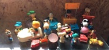 Shelf Lot of Peanuts Snoopy Vintage Toys and more