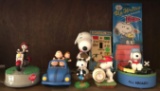 Group of 8 Peanuts Collector items