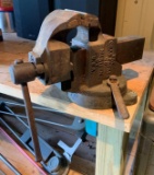 Parker bench vice