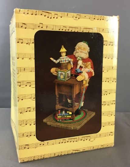 Enesco Thomas Nast Santa Claus Music and Action Collectible