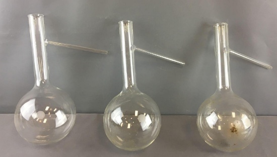 Group of 3 2000-ML Pyrex Test Tubes