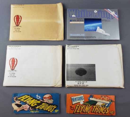 Group of 6 Vintage Airplane and Balloon Toy Kits
