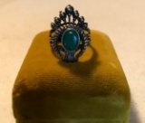 Womens vintage Sterling Silver and turquoise ring