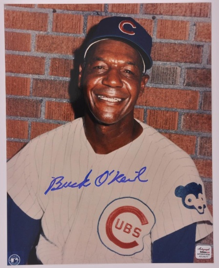 Chicago Cubs Buck O'Neil Signed Photograph with COA