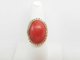 Coral Cabochon and unmarked Yellow Gold Ring
