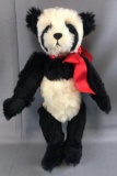 1991 Janet Reeves Hug-A-Bear panda