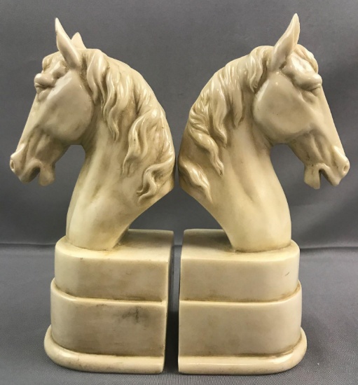 Horse head bookends