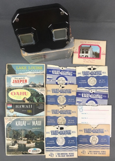 Vintage view master in original box with 15+ photo reels