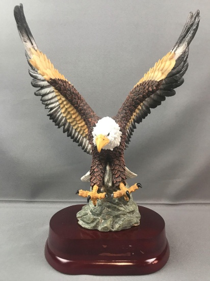 Resin Bald Eagle Sculpture
