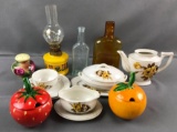 Group of 13 miscellaneous glass and ceramic pieces