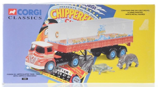 Corgi Classics Foden S21 Articulated Tank Trailer with Hippo and Crocodile with Original Box