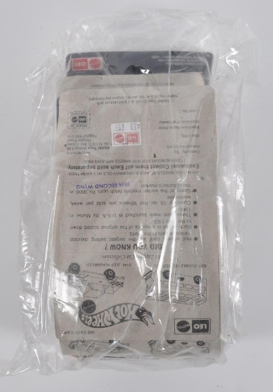 Shipping Bag of 8 Leo Mattel Hot Wheels Second Wind Die-Cast Vehicles in Original Packaging