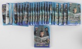 Group of 25 Home Alone 2 Lost in New York Trading Card Packs