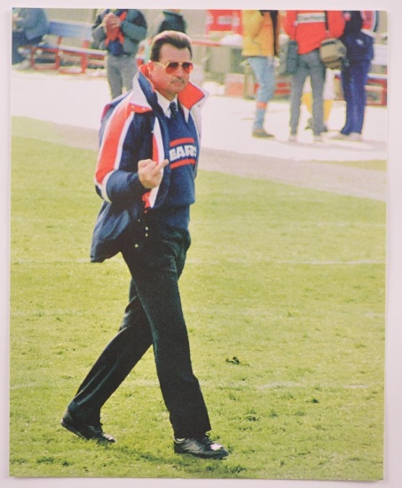 1985 Chicago Bears Head Coach Mike Ditka Giving the Finger Photograph