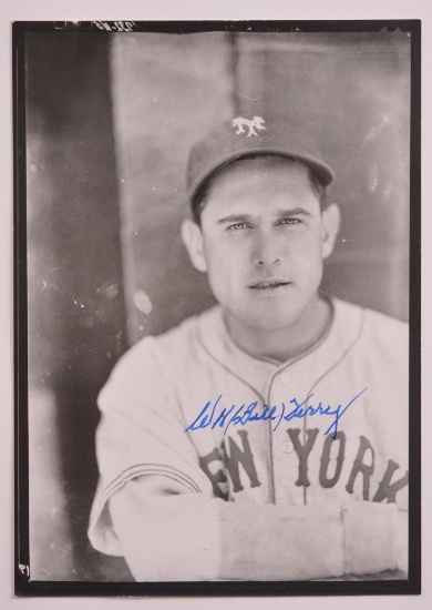 New York Yankee WH Bill Terry Signed Photograph