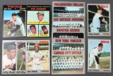 Group of 90+ assorted vintage baseball cards