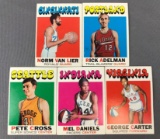 Group of 5 1972 Topps basketball cards