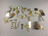 Large Group of Vintage Keys