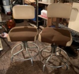 Group of 2 : Retro Industrial Chairs