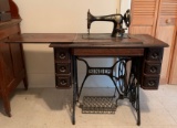 Antique Singer Sewing Machine Cabinet