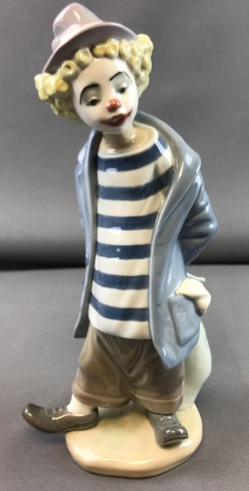 Lladro Little Traveler figurine in original box