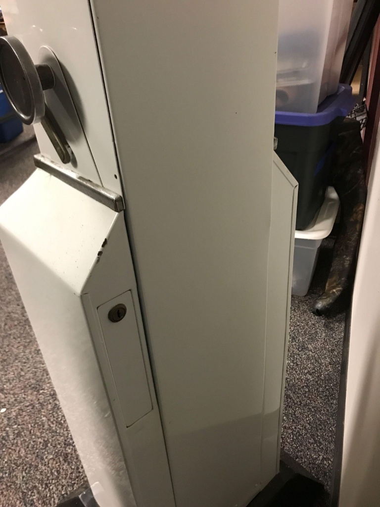 U Select Candy Machine