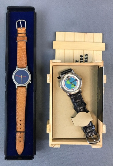 Lot of 2 : Wristwatches - Disney and Colours