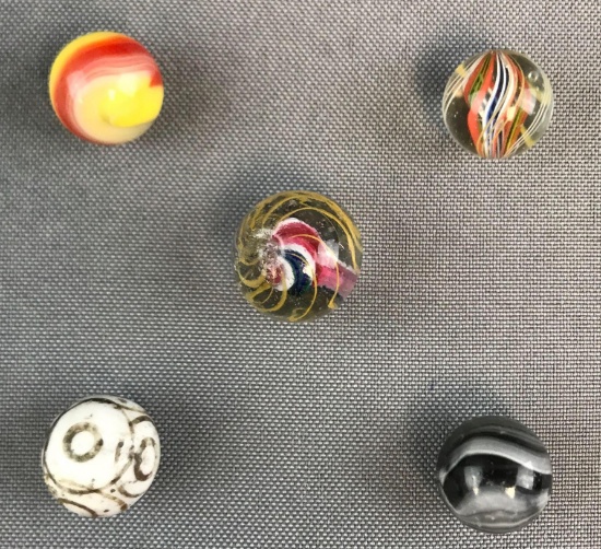 Group of 5 : Vintage Marbles