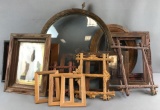 Group of 16 : Assorted Picture Frames