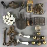 Group of 35+ pieces assorted vintage cast iron, brass, and porcelain items