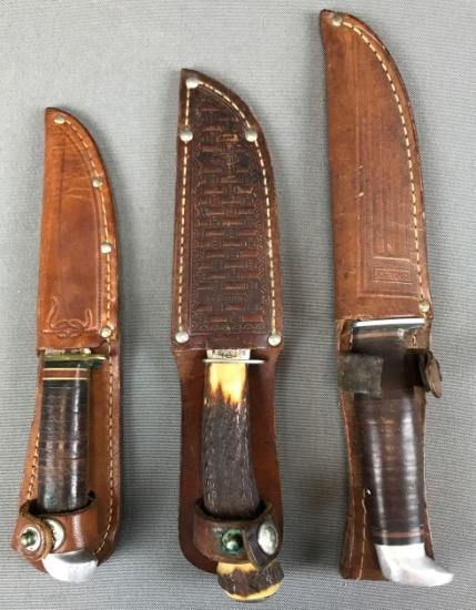Group of 3 : Vintage Knives in Sheaths