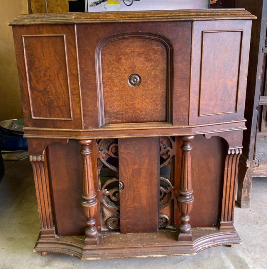 Vintage radio cabinet empty