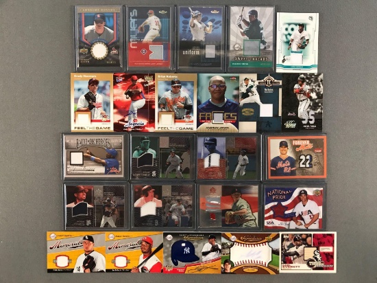 Group of 24 assorted MLB trading cards