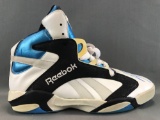 Shaquille O?Neal authentic signed Reebok Pump-Right