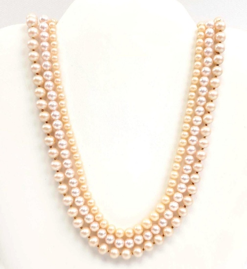 Lot of 3 : Costume Pearl Necklaces