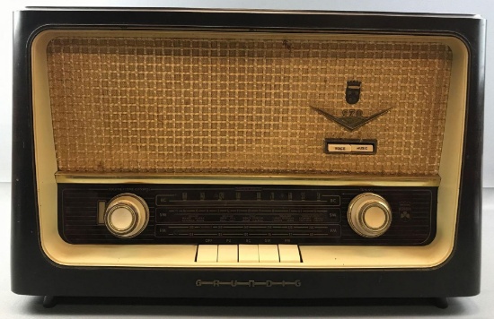 Vintage Grundig Model 970 EES Radio