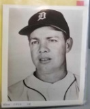 Binder of MLB Detroit Tigers photographs