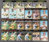 Group of 22 1970/1971 Topps Baseball Cards