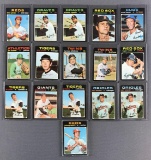 Group of 16 Vintage 1970 Baseball Cards