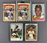 Group of 5 Vintage Roberto Clemente Baseball Cards