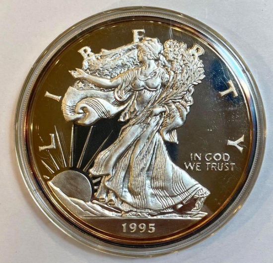 1995 8 Troy ounces Silver Eagle Round