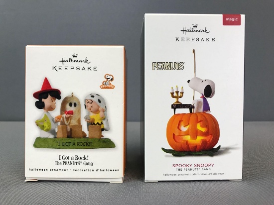 Group of 2 Peanuts Halloween Keepsake Ornaments