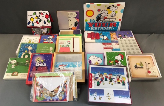 Group of Peanuts Greeting Cards