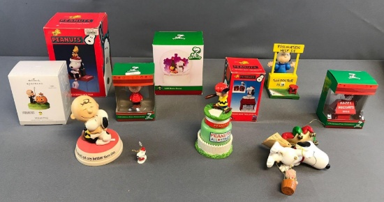 Peanuts Group of 10+ Miscellaneous Items