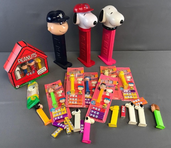 Peanuts Group of 10+ Pez Dispensers