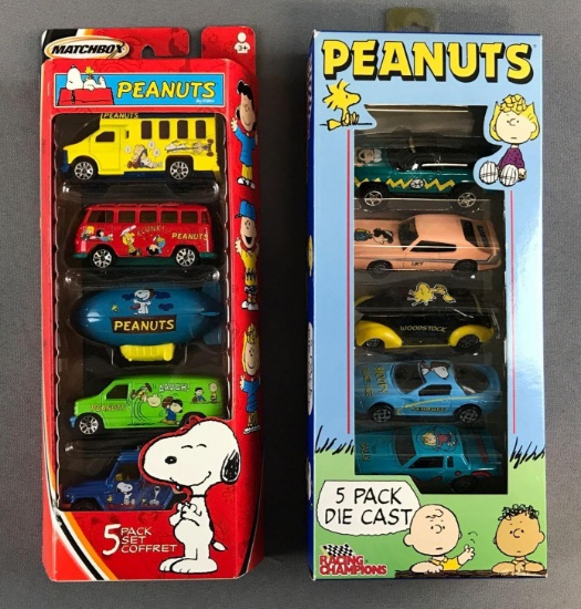 Peanuts Group of 2 Packs of Die Cast Cars