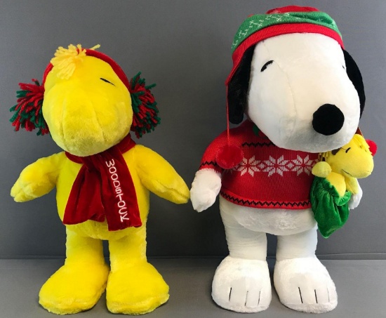 Peanuts Group of 2 Plush Christmas Greeters