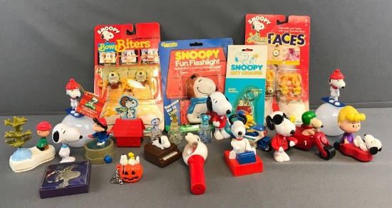 Peanuts Group of 10 Plus Miscellaneous Items